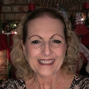 Meet your Posher, Deborah